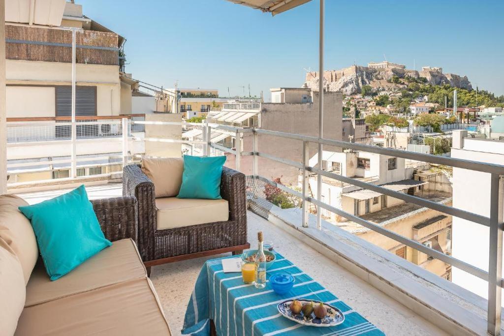 A Place 4 U Below Acropolis Athens Exterior photo